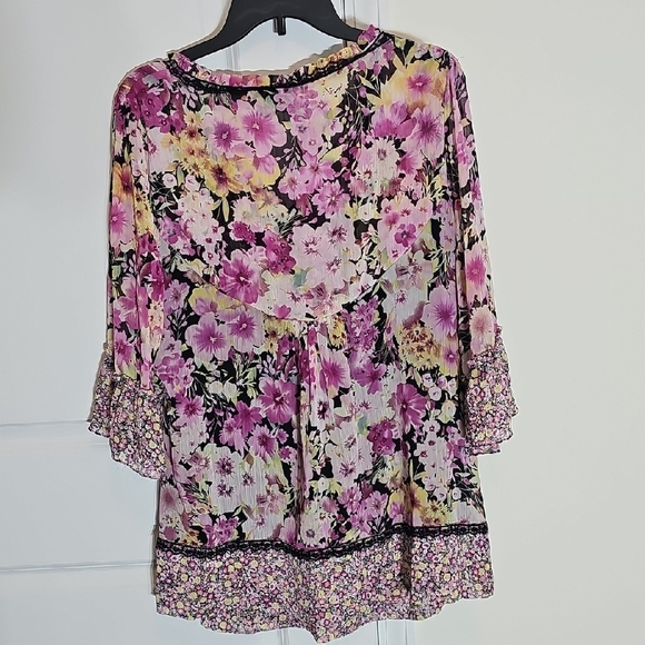 Kim Rogers Floral Blouse - Pink, Black, and Yellow - Picture 3 of 7